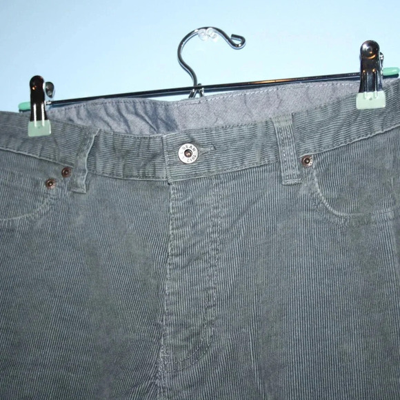 Men's L.L.Bean Stretch Country Corduroy Pants, Standard Fit, Plain Front 35W/32" - Picture 8 of 12